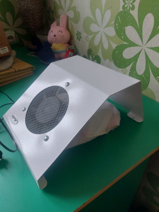 Вытяжка для маникюра