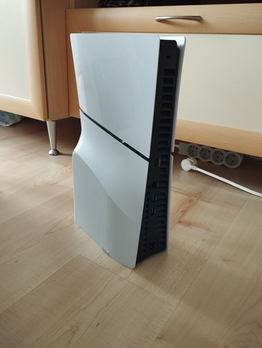 Playstation 5 Disk Edition + игри