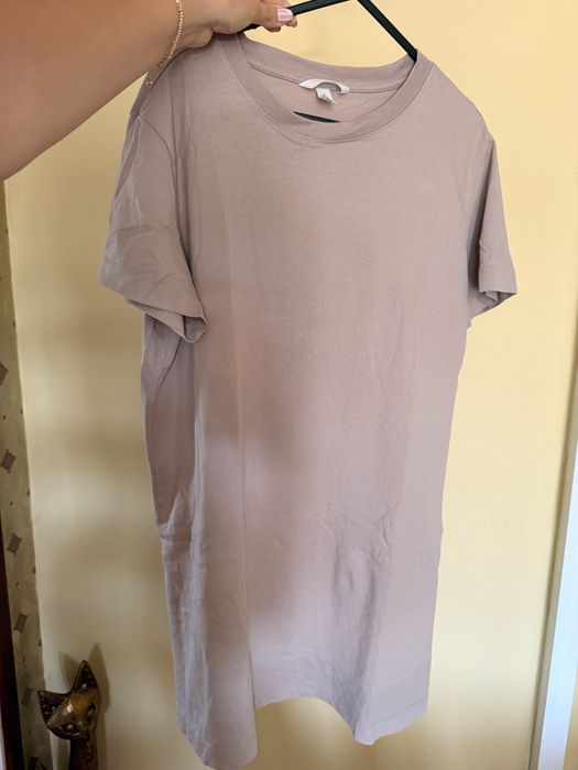 Рокля тип тениска H&M