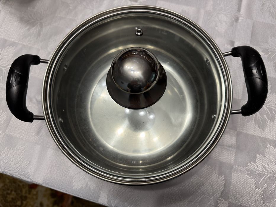 Чисто нова тенджера