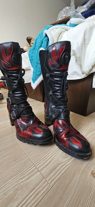 Cizme New Rock bestiale