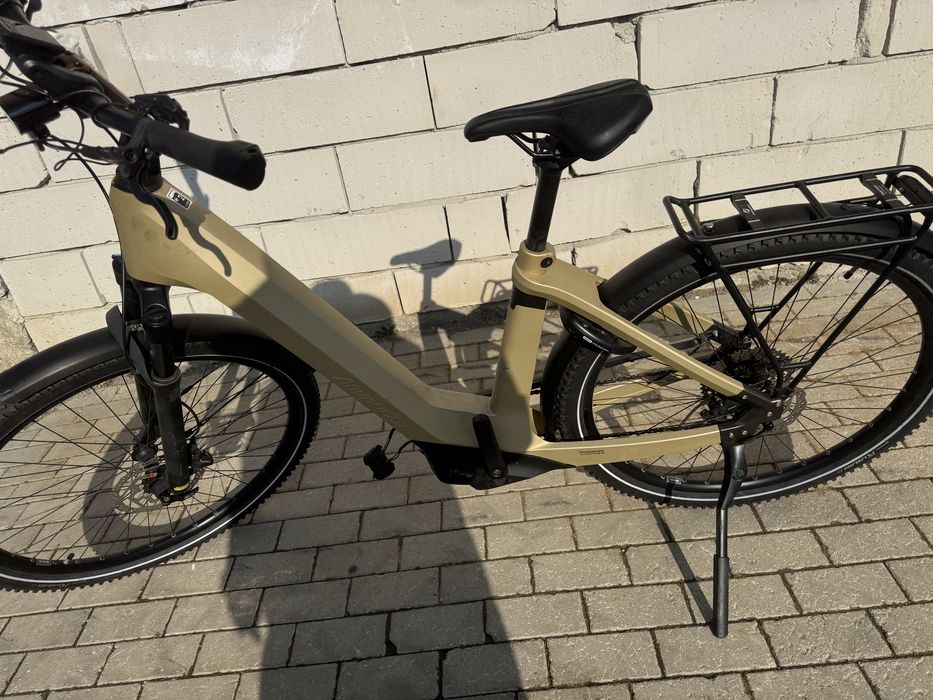 Vand bicicleta electrica pentru piese