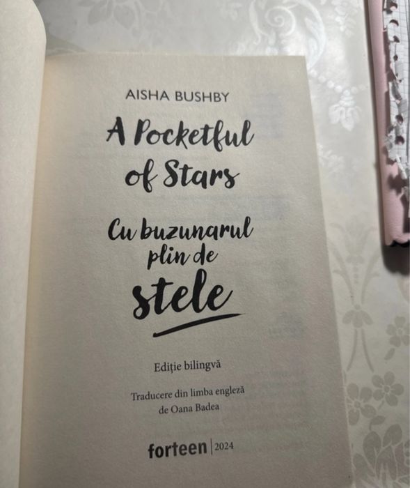 Cu buzunarul plin de stele – ediție bilingvă engleză-română