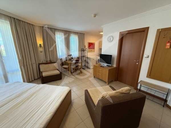 Продава се Едностаен апартамент в с. Равда, Област Бургас - 54 кв.м за 1473 €/кв.м - Снимка #2