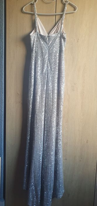 Официални рокли с пайети