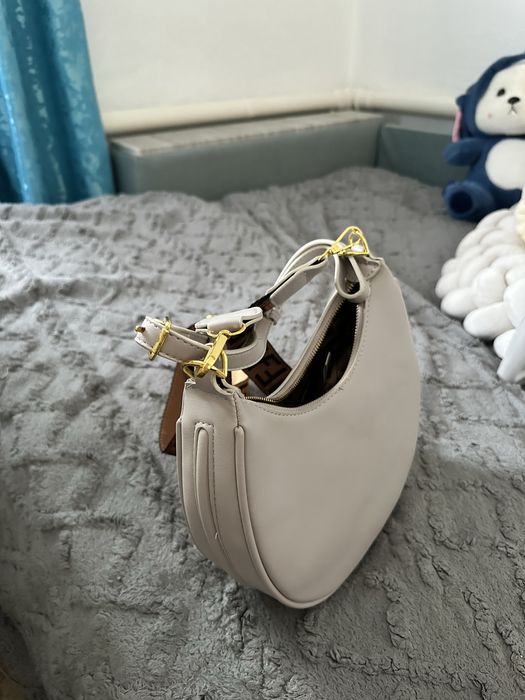 Fendi сумка багет