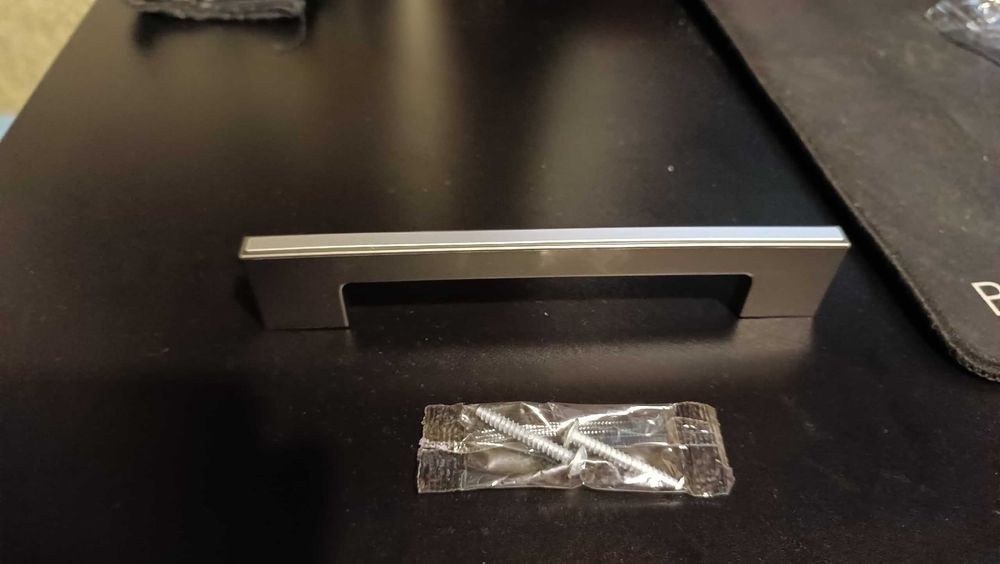 Продам ручки мебельные