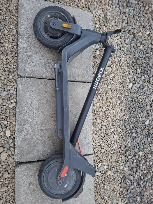 Trotineta Electrica LIPSĂ  GHIDON  Xiaomi Electric Scooter 4 Pro (2nd