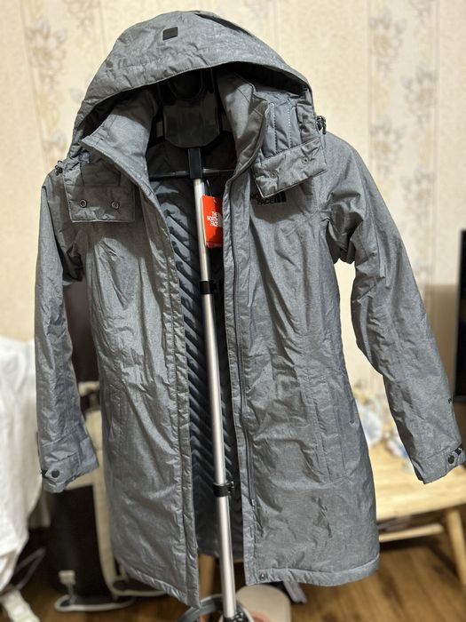 Женская куртка бренд THE NORTH FACE