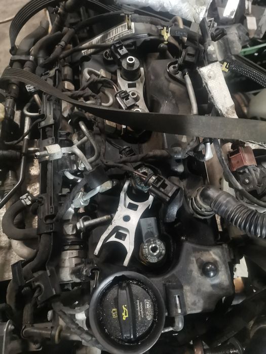 Injector Injectoare VW Audi skoda seat 04L130277G