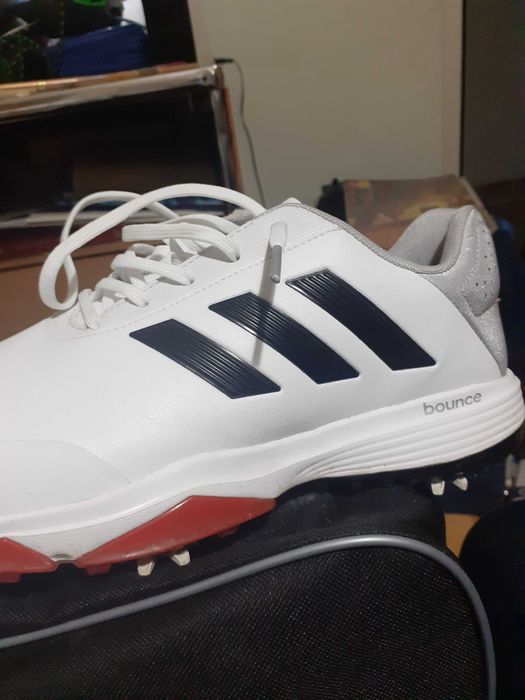 Vand adidasi adidas