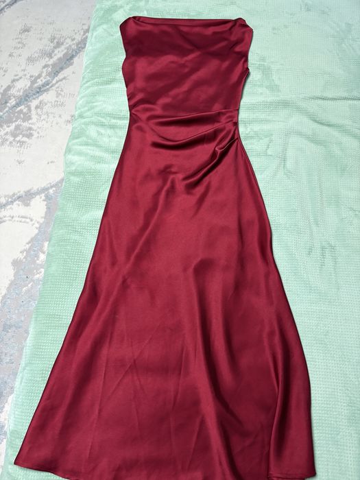 вечернее платье.