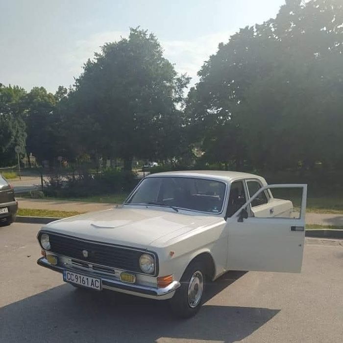 Продава Волга газ 2410