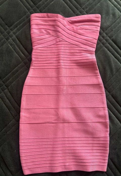 Бандажни роклички Herve Leger