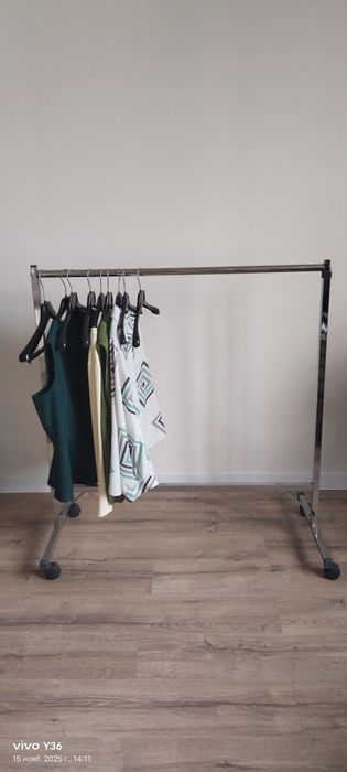 Вешалка для одежды