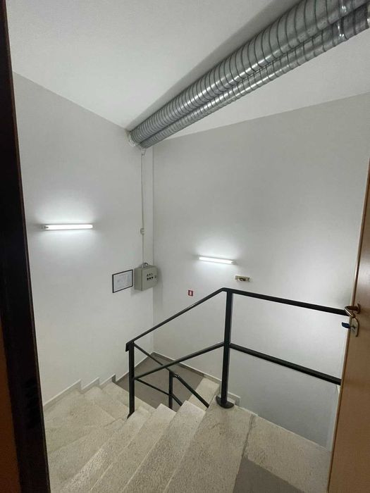 Продава се Офис в София, Младост 1 - 182 кв.м за 1511 €/кв.м - Снимка #6