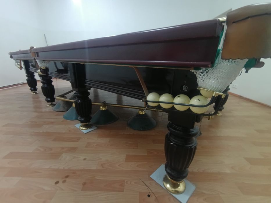 Продам бильярдный стол