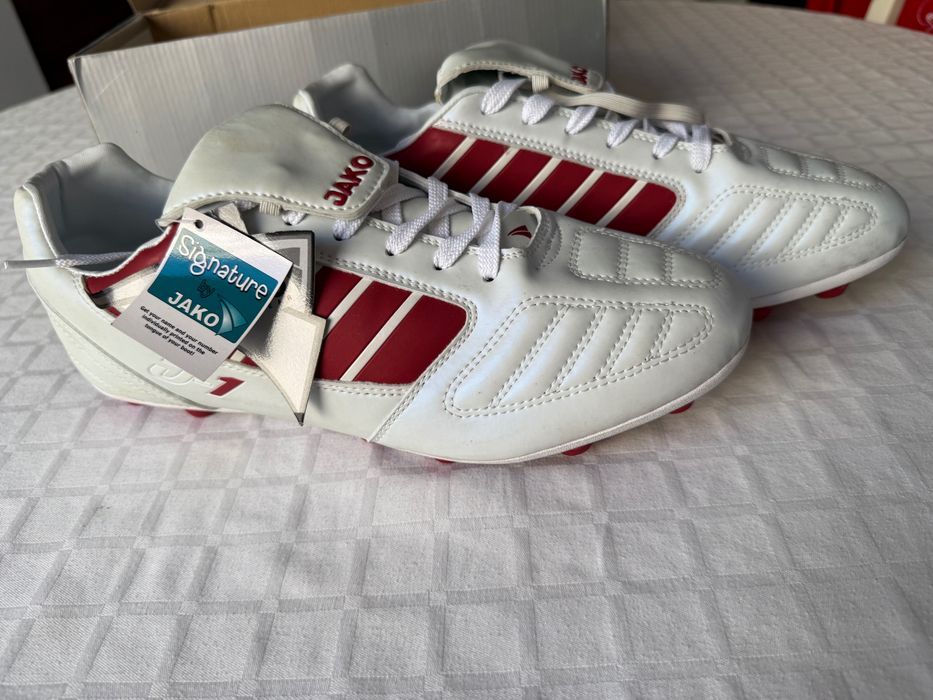Ghete fotbal jako, 44,5