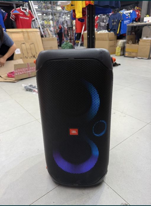 Продам калонку JBL PartyBox 110