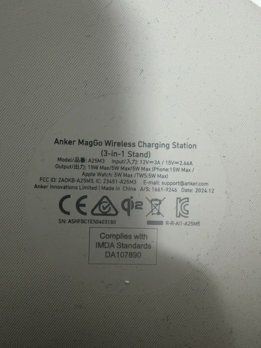 Anker maggo wireless 3 in 1 charger