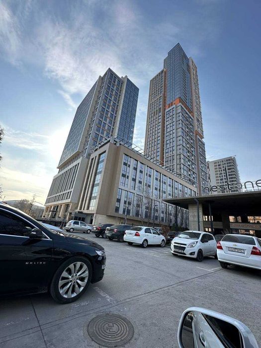 СРОЧНО ПРОДАЁТСЯ 2х ком квартира на ЖК Nest one вид на Хумо арена