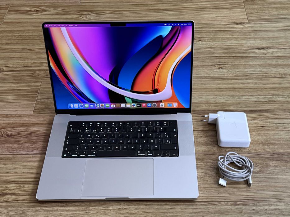 MacBook Pro 16 M2 Pro`12 CPU/19 GPU/16GB RAM/512GB SSD/Бат 18ч