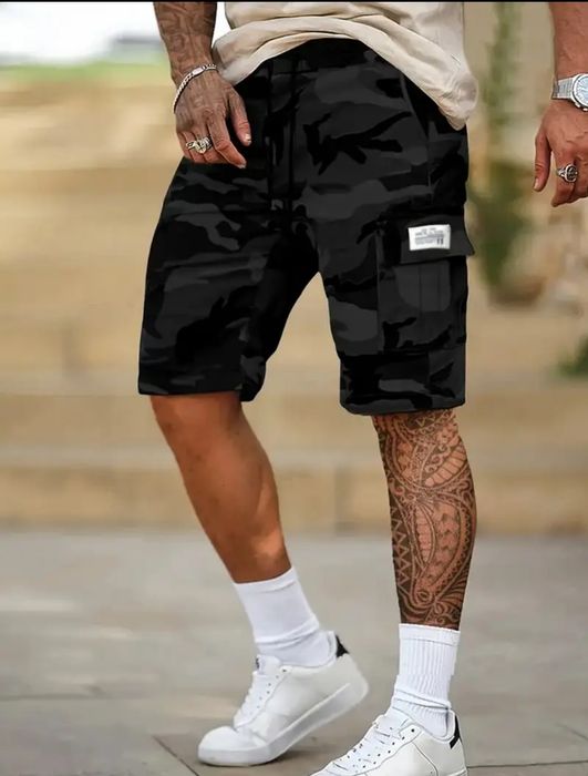 Мъжки, къси гащи, в черен цвят