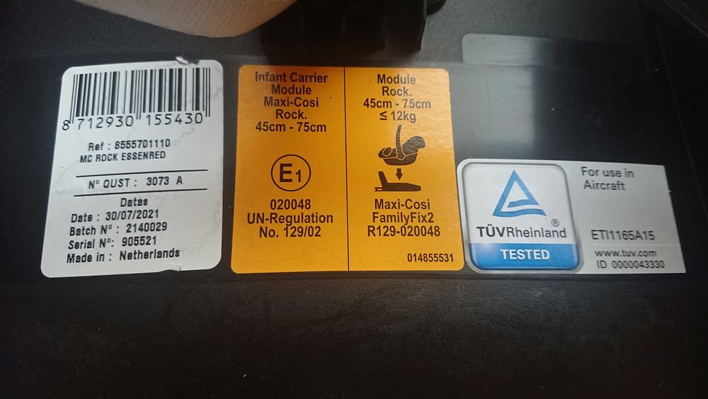 Детско бебешко столче новородено за кола Maxi Cosi cabrio fix i-size