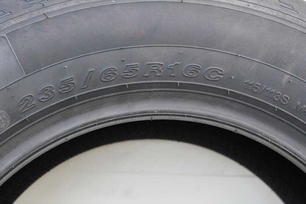 Anvelope vara noi 235/65R16C, 115/113S, 8PR, Triangle