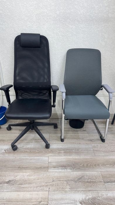 Стуля офисные 2 шт