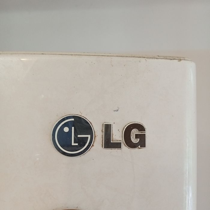 Холодильник LG большой