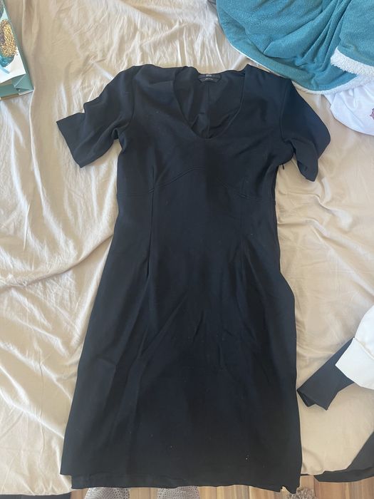 Vand rochie hugo boss marimea s