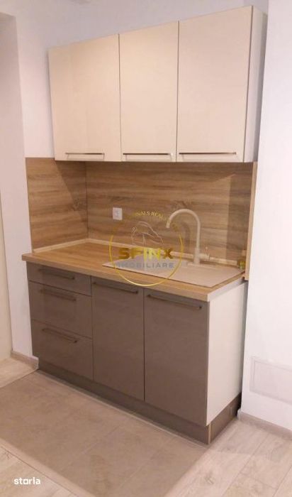 De inchiriat stradal spatiu comercial