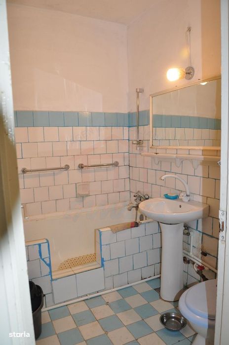 De vanzare apartament 2 camere, Centru