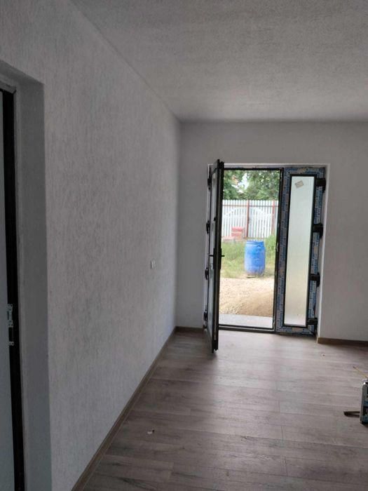 Casa noua de vanzare