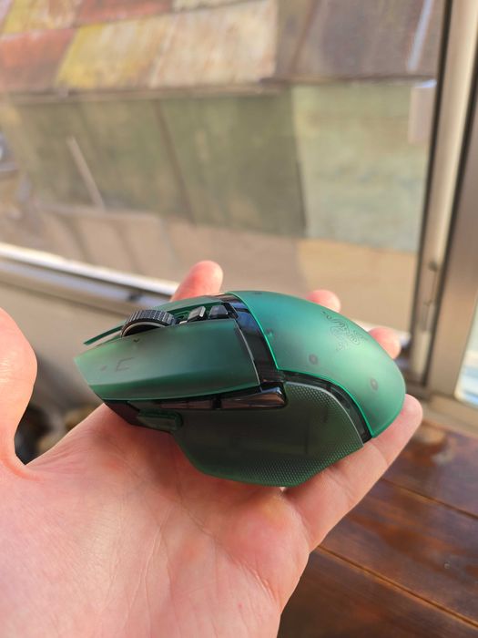 Razer Basilisk V3 Pro Phantom Green Edition Shell Swap