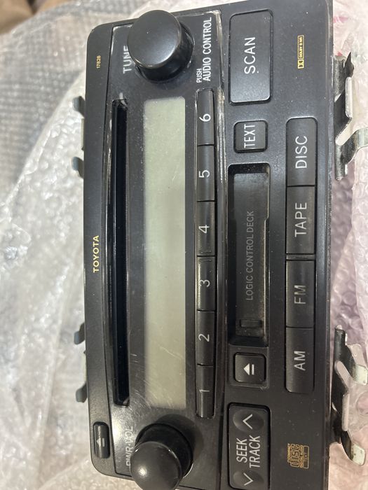 Продам автомагнитолу