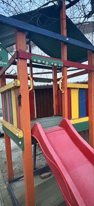 Loc de joaca exterior