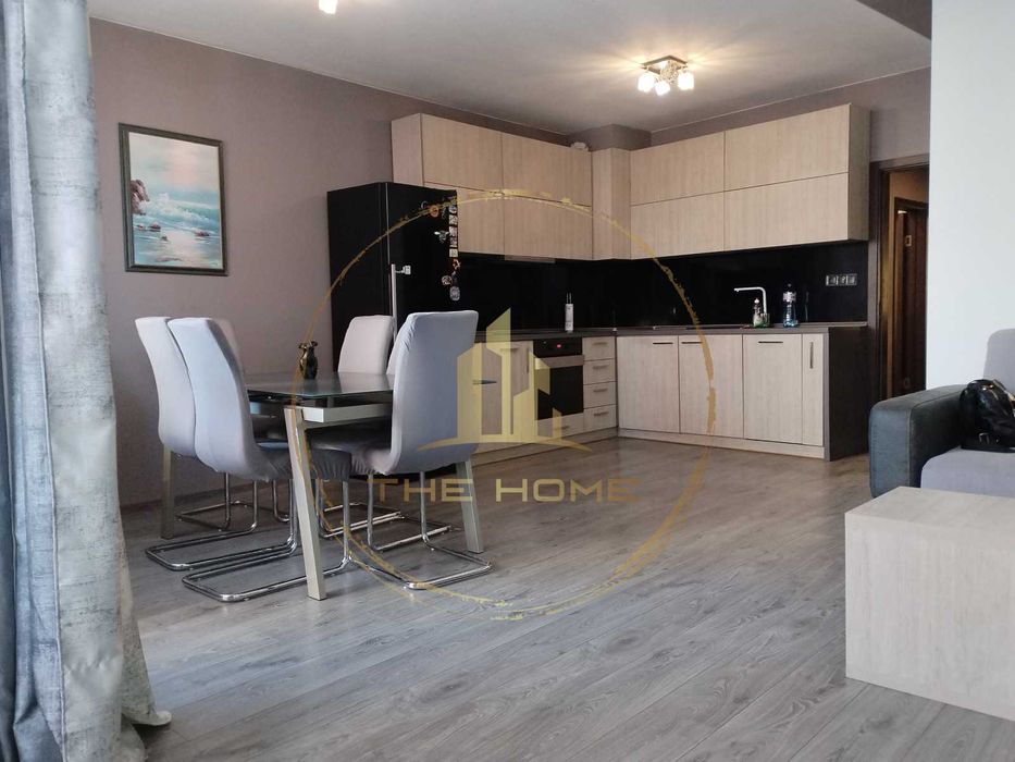 Дава се под наем Двустаен апартамент в Варна, Колхозен пазар - 85 кв.м за 425 € - Снимка #1