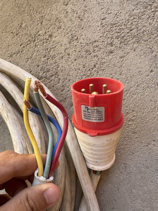 Qishgi isitgich sotiladi 21 kv / обогревател продаётса 21 кв
