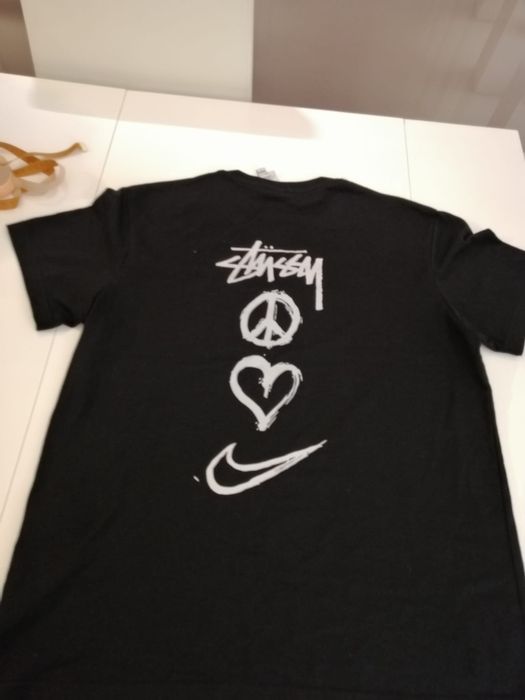 Tricou Stussy x Nike Peace Love Swoosh - Nou