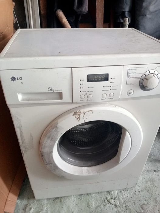 Продам стиральную машину