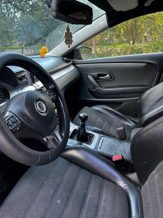 VOLKSWAGEN Passat CC 2010 — imagine 3