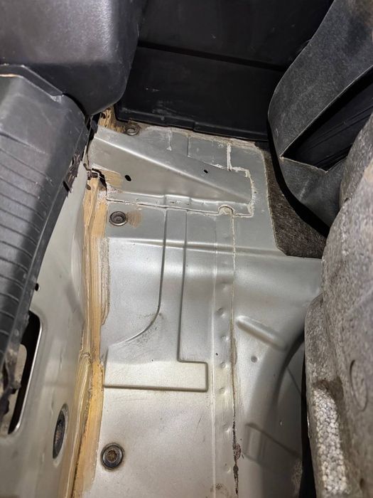 Продаётся Nexia 1 dons 2008