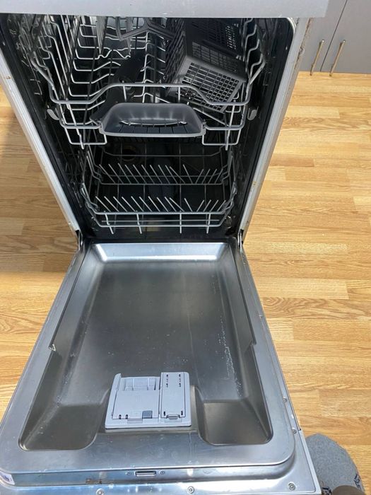 Посудомойка BOSCH