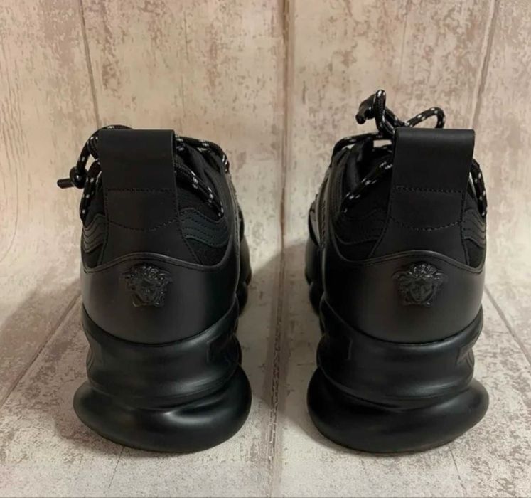 Versace Chain Reaction