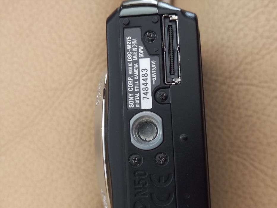 Компактен цифров фотоапарат Sony