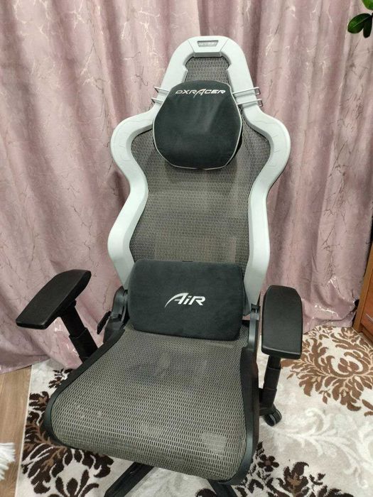 Игровое кресло DXracer Air