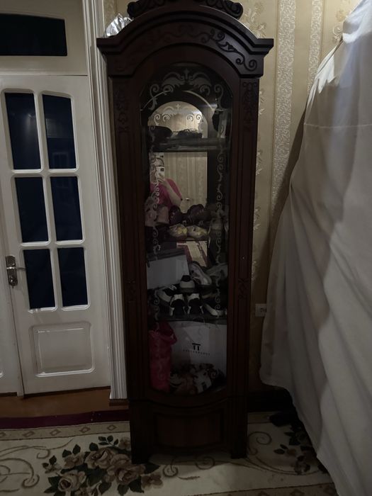 Mebel sotiladi b/u