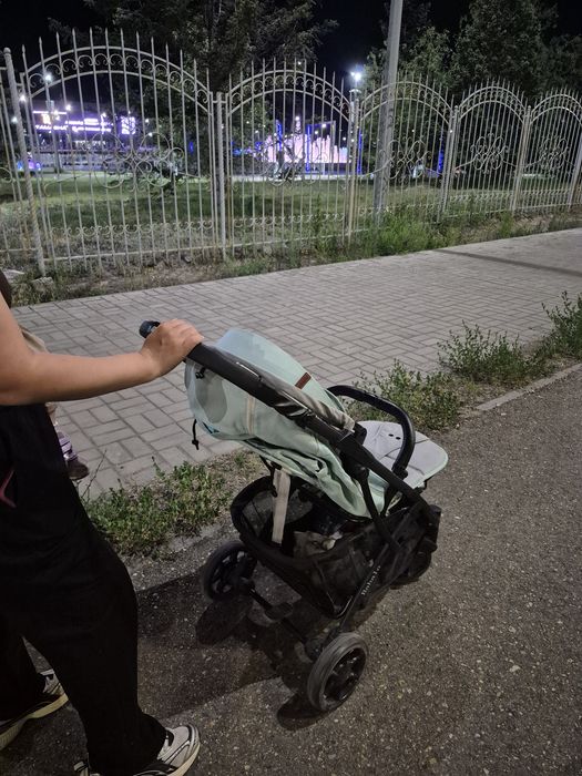 Продам детскую коляску в отличном состоянии.